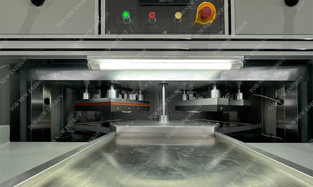 Battery-Cell-Hot-and-Cold-Press-Machine